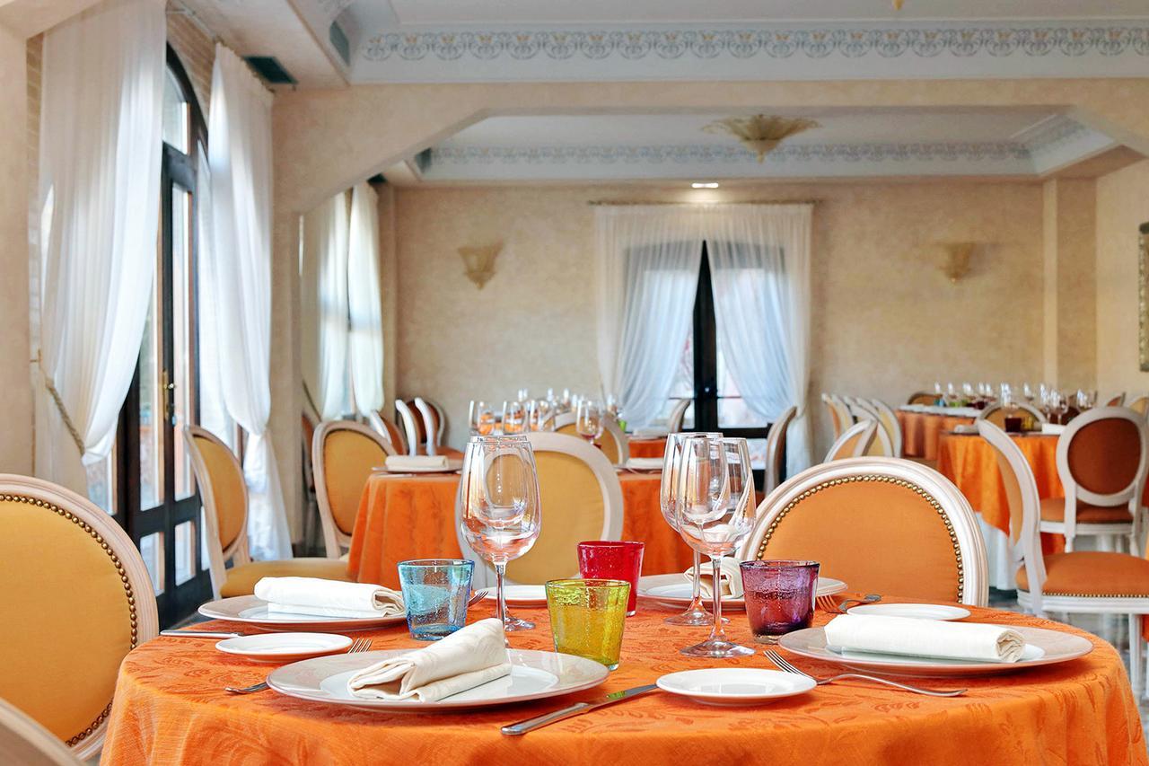 Turano Resort Colle di Tora Esterno foto
