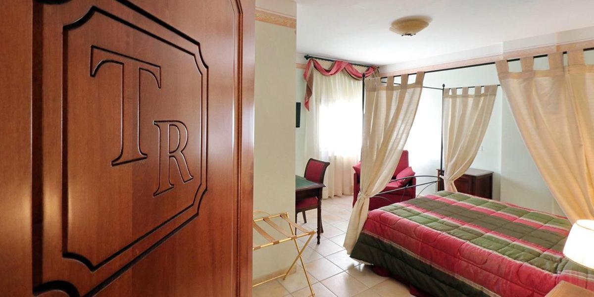 Turano Resort Colle di Tora Esterno foto